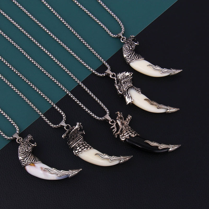 Bold Wolf Tooth & Dragon Head Necklace – Stainless Steel Statement Jewelry

Masculine / Gothic